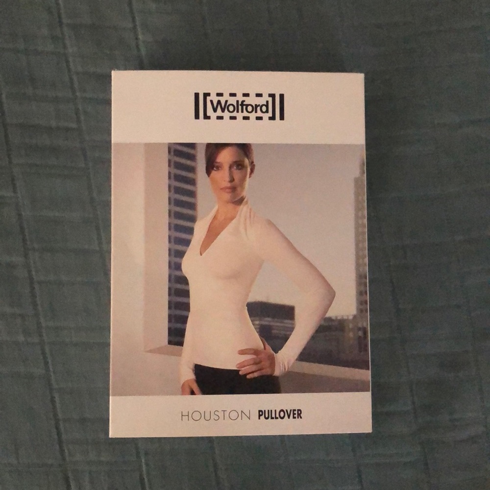 Wolford Houston Pullover size Small white